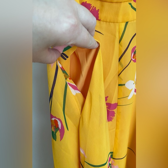 Vince Camuto Yellow Floral Midi Dress with Spaghetti Straps and Asymmetrical Hem - Picture 6 of 8